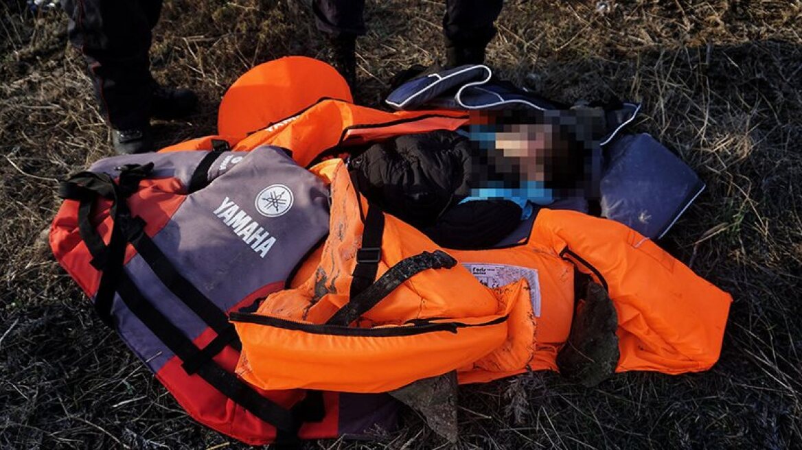 More child deaths off Lesvos (heart-wrenching pics)