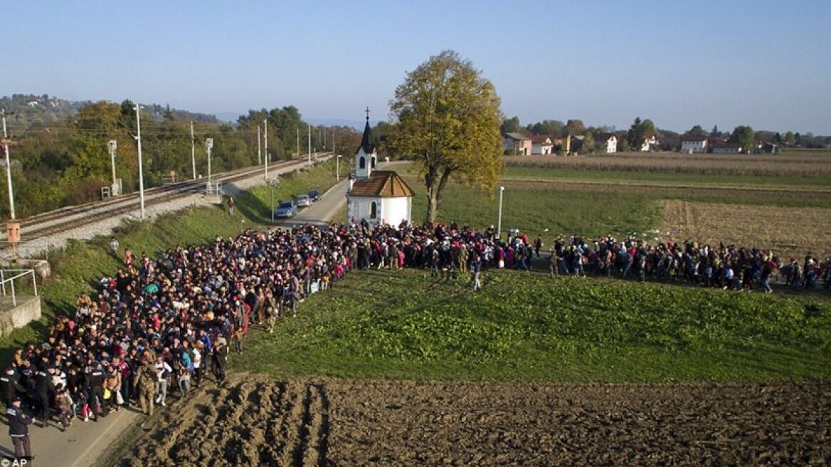 WSJ: Europe needs Greece to control the influx of refugees to the continent