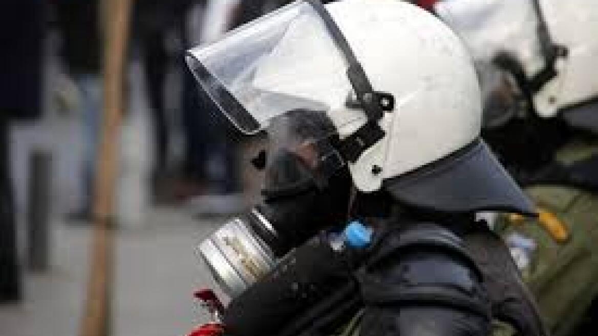 Ένταση με τα ΜΑΤ στο «Ελ Πάσο»