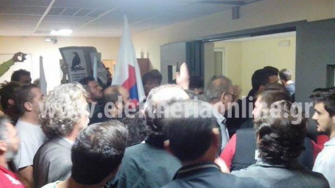 Καλαμάτα : Το ΠΑΜΕ έτρεψε σε άτακτη φυγή τον Κατρούγκαλο 