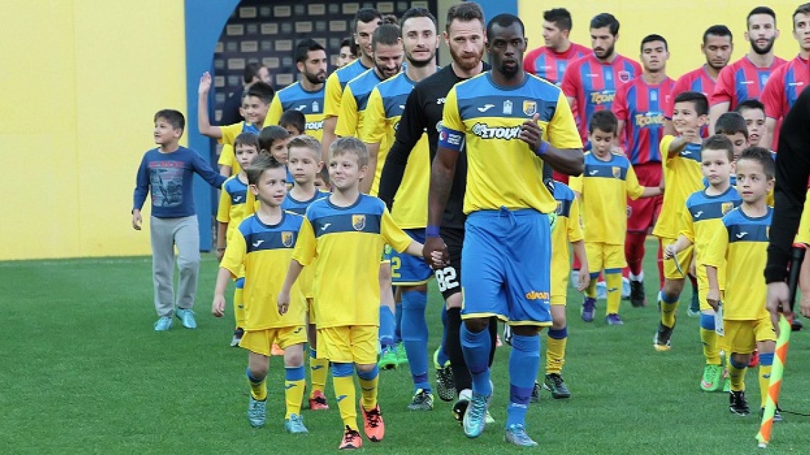 Νίκησε ξανά στο Αγρίνιο (2-1) ο Πανιώνιος