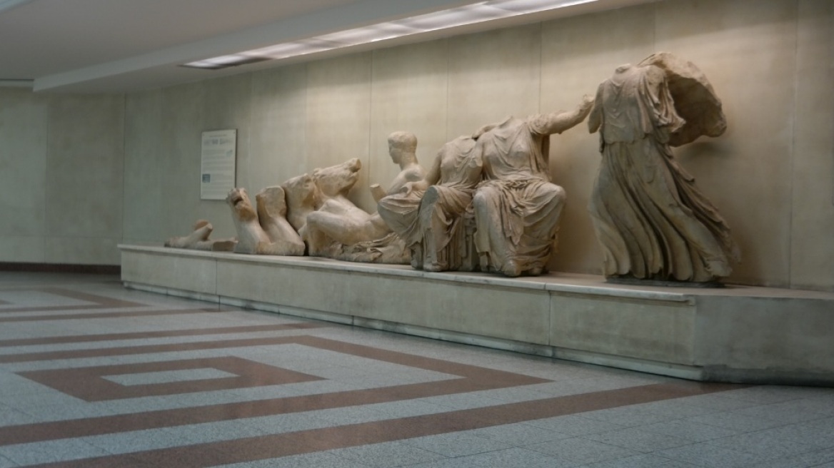 Athens metro station among the best in the world