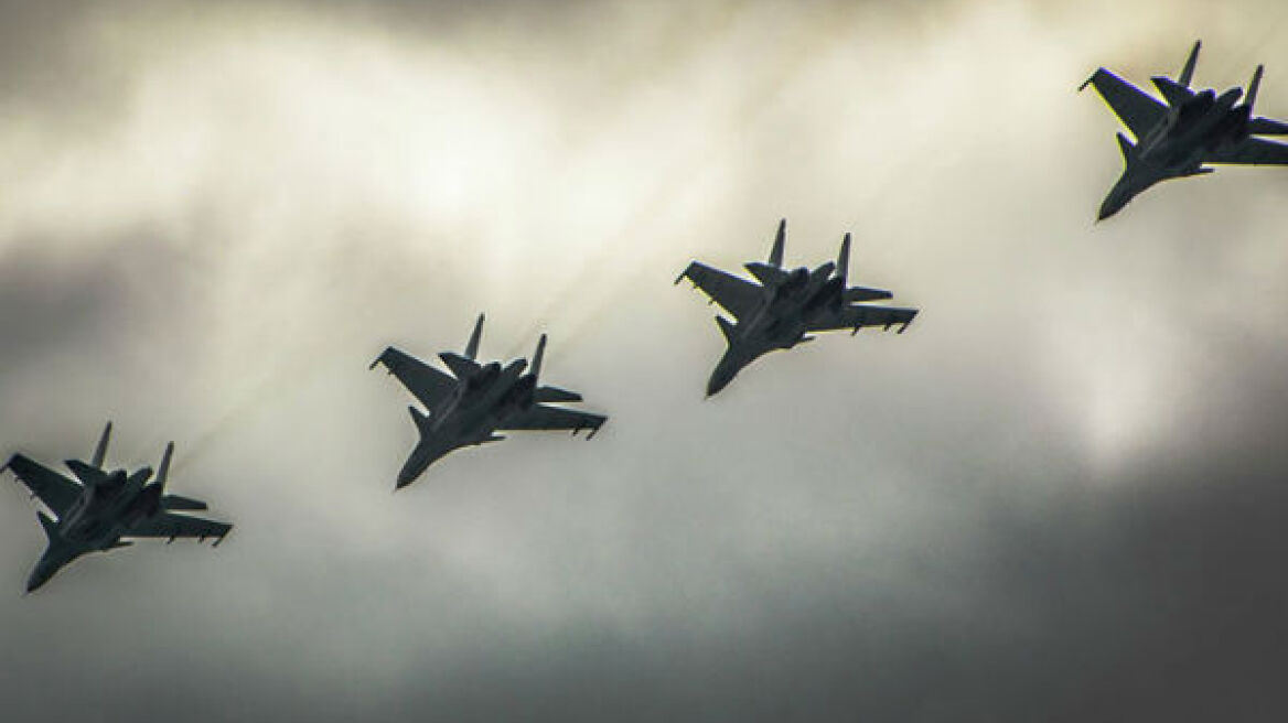 Συρία: Ρωσικά μαχητικά βομβάρδισαν για πρώτη φορά τη νότια επαρχία Ντεράα 