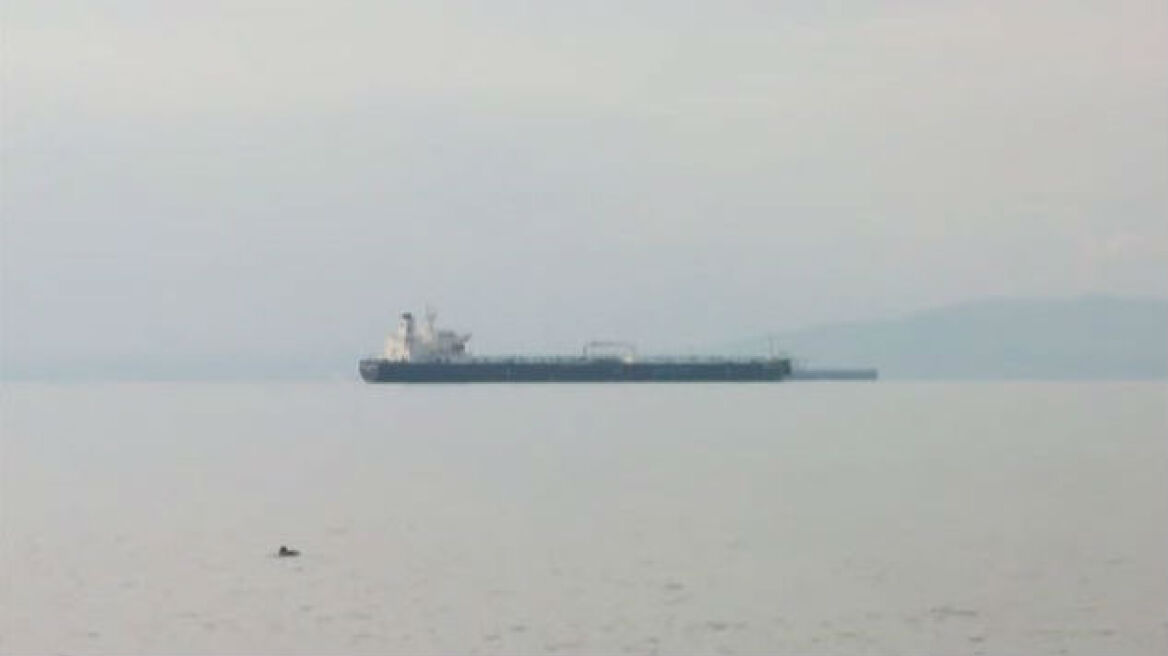 Greek ship management company $1mln for hiding pollution