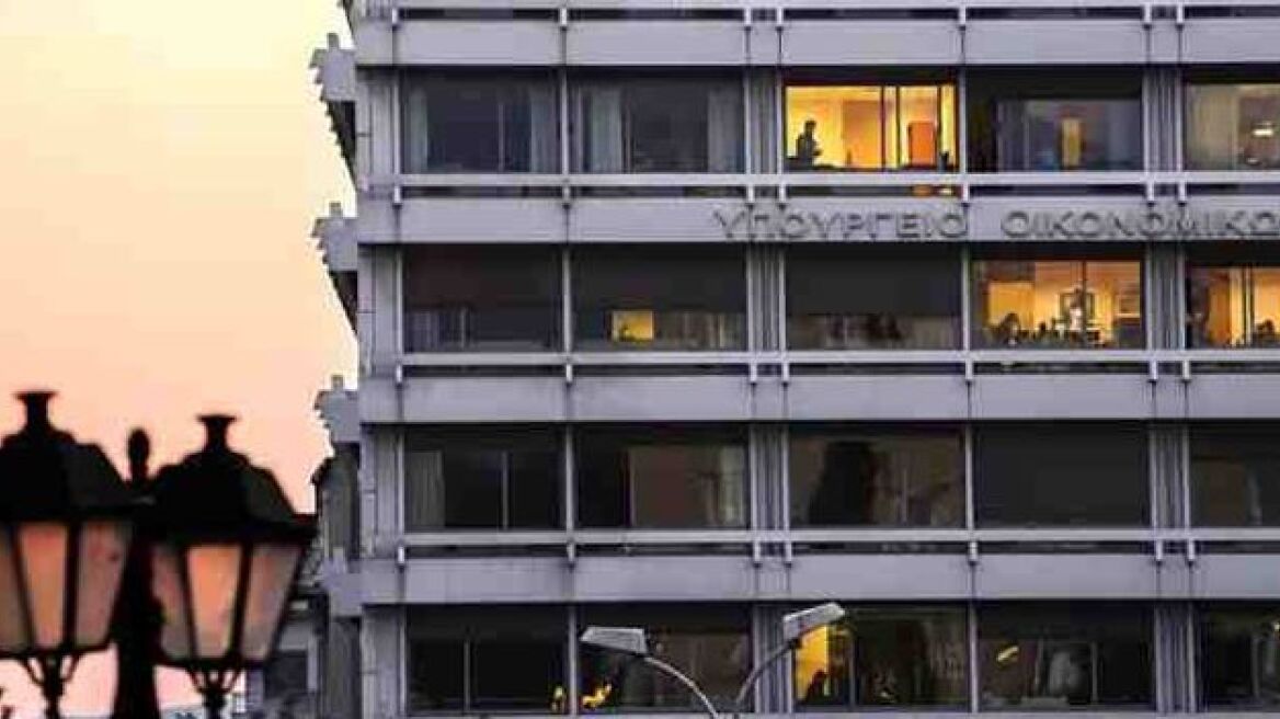 Ισοδύναμα δεν ψάχνετε κύριε Υπουργέ; 