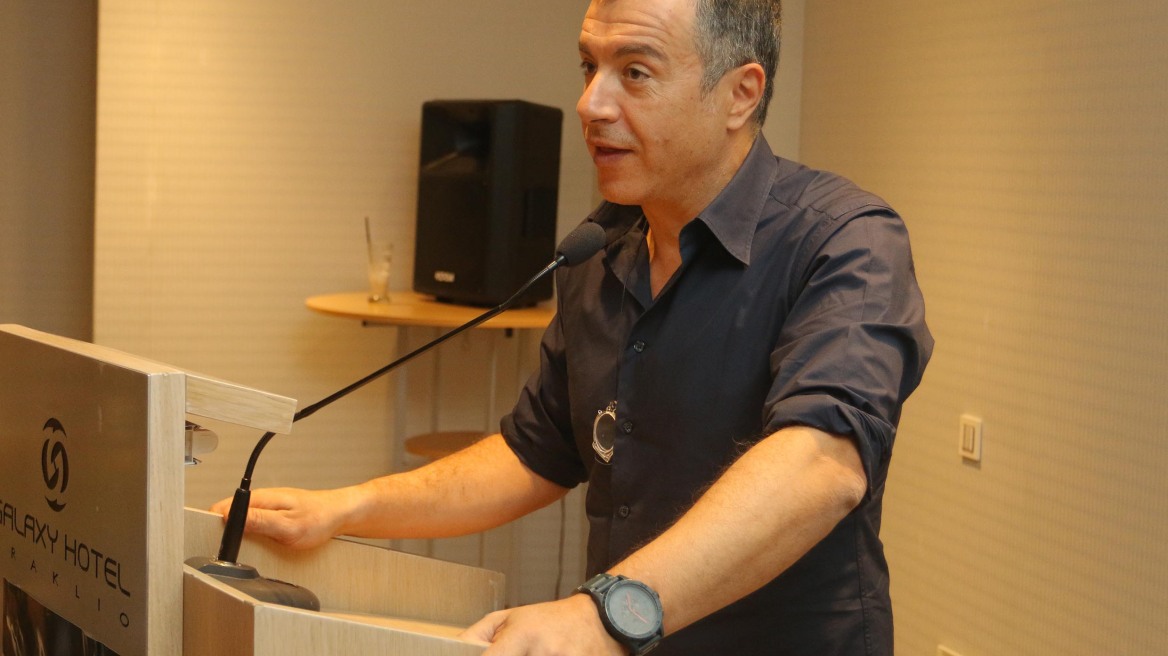 Θεοδωράκης: «Μας ενδιαφέρει το νέο Ποτάμι»
