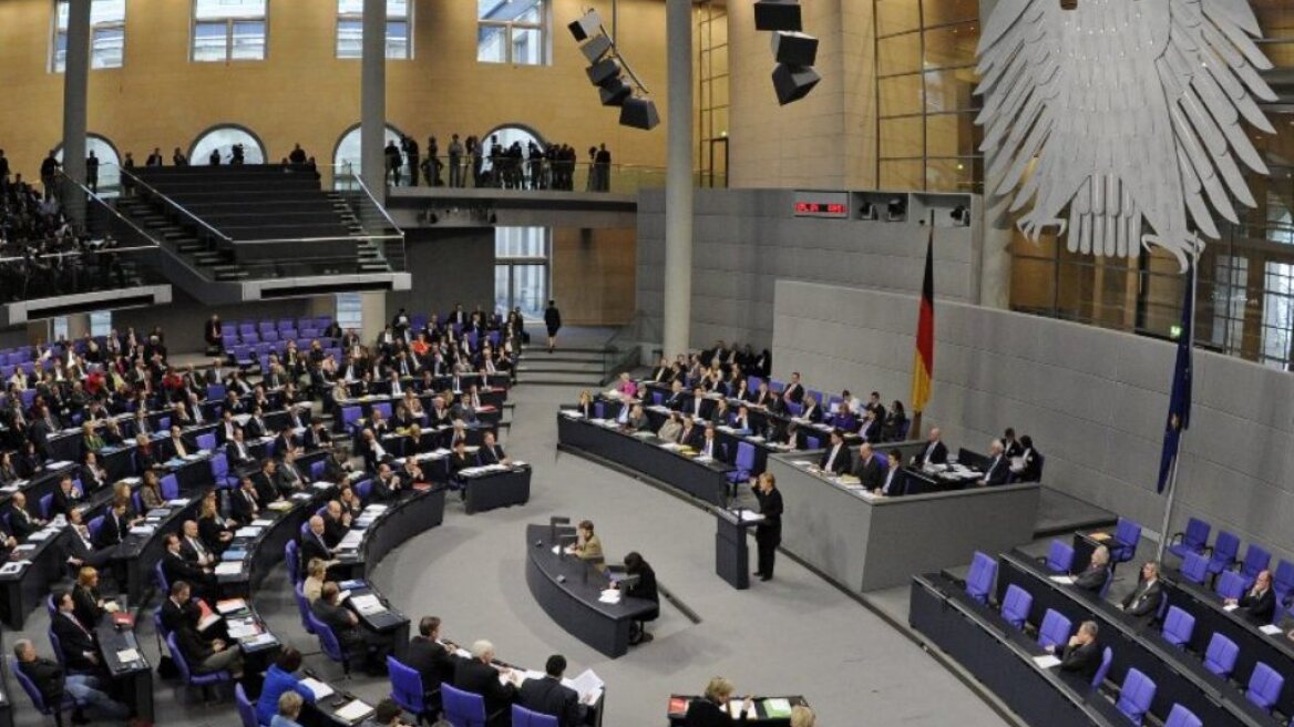 Δεν συμφωνούν στην γερμανική κυβέρνηση για την αντιμετώπιση του προσφυγικού