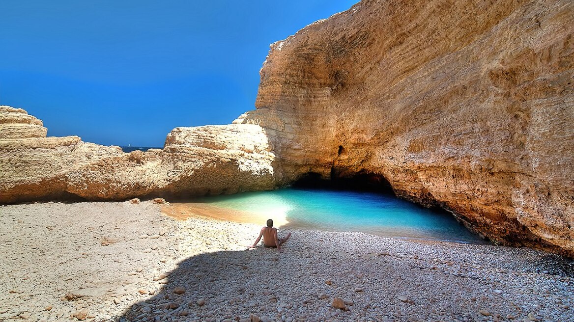 Gala, the hidden beach of Koufonisia