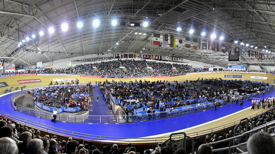 Greek Olympics Committee: Don't use the velodrome to house refugees! 
