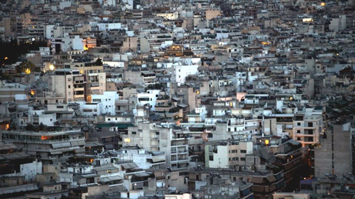 Greece and creditors slowly aligning views over foreclosures