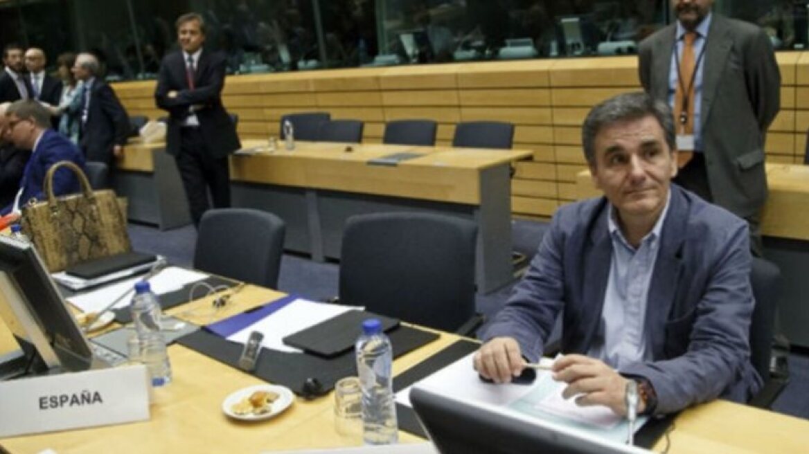 WATCH LIVE: Greece arrives at Eurogroup negotiations with empty hands 