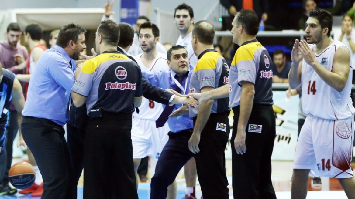 Έδιωξαν τον κριτή που δεν μέτραγε σωστά!