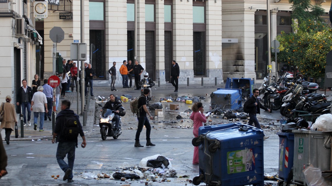Η πρώτη διαδήλωση επί ΣΥΡΙΖΑ στιγματίστηκε από επεισόδια, γράφουν τα διεθνή ΜΜΕ 