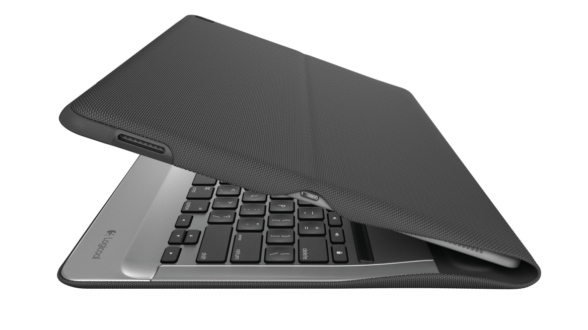 Τα πρώτα αξεσουάρ της Logitech ειδικά για το iPad Pro