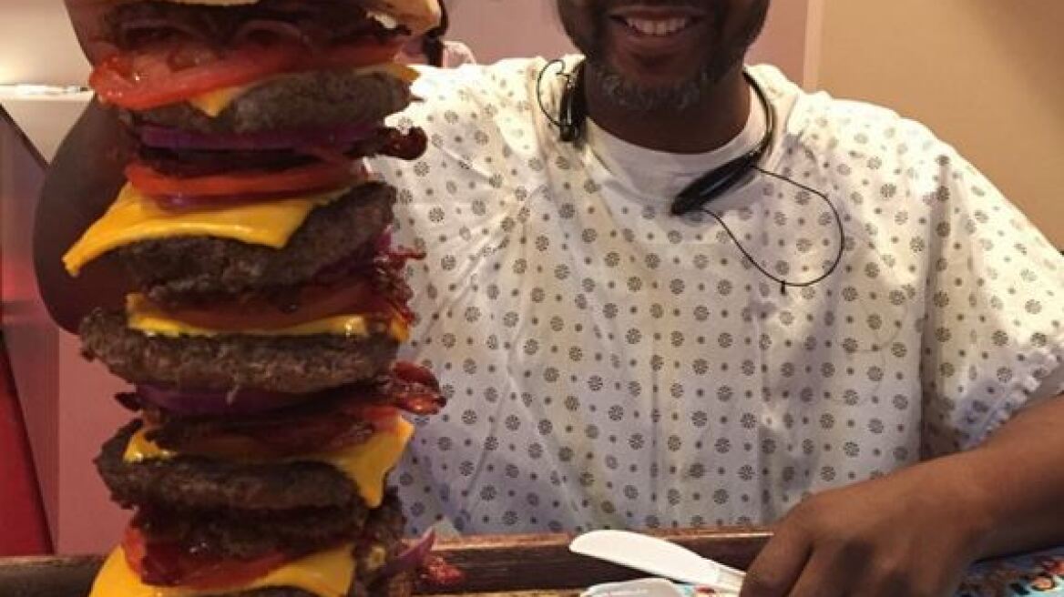 Αυτό είναι το πιο παχυντικό μπέργκερ στον κόσμο και έχει 20.000 θερμίδες!