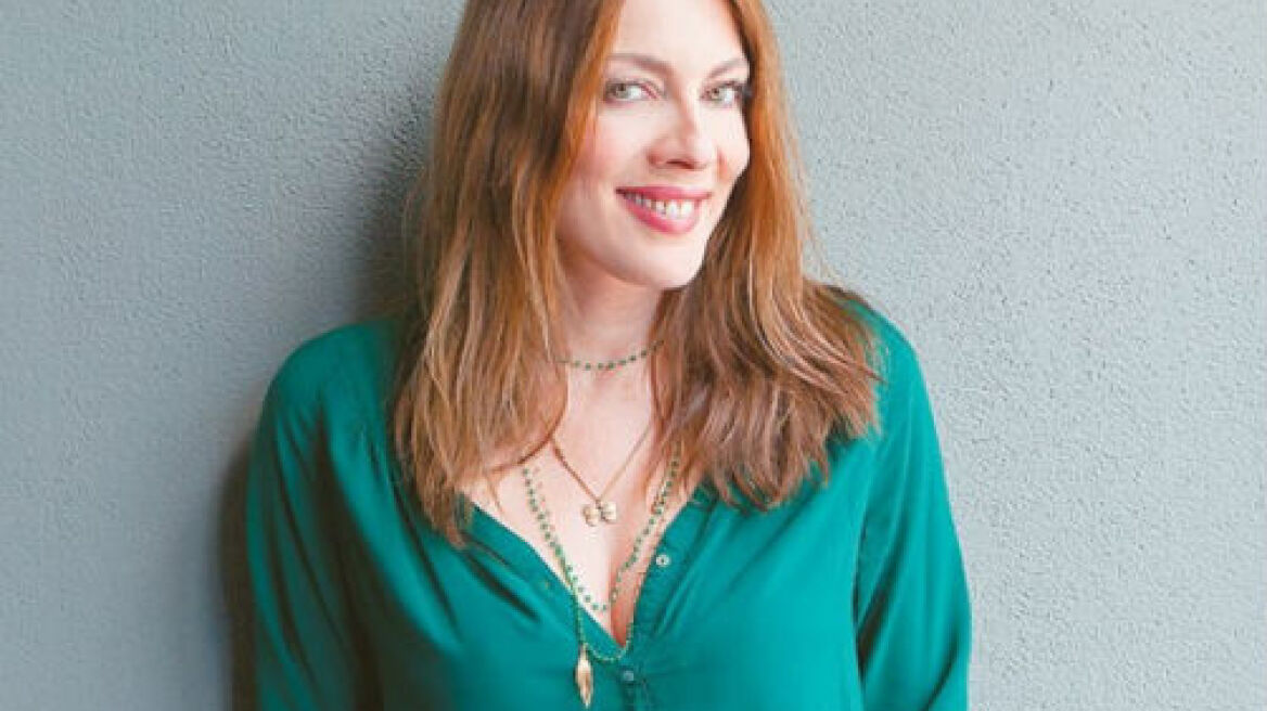 Σμαράγδα Καρύδη: «Αγόρασα σπίτι αλλά το μετάνιωσα, δεν έχω καθόλου μετρητά»