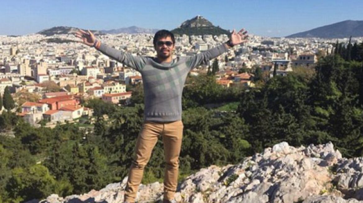 Boxer Manny Pacquaio has a blast in Athens ahead of his next showdown (pics)