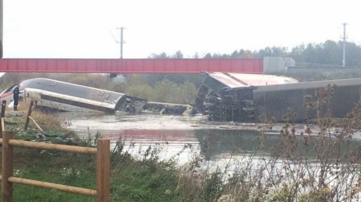 Νέα τραγωδία στη Γαλλία, εκτροχιασμός τρένου με τουλάχιστον δέκα νεκρούς