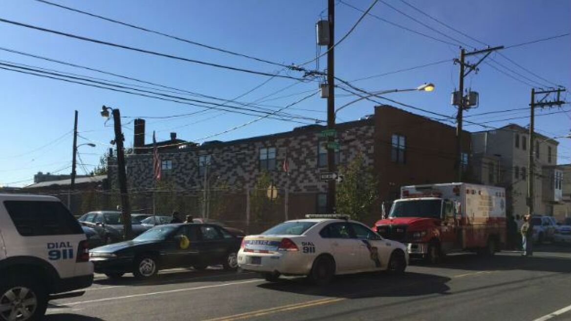 Φρίκη στη Φιλαδέλφεια των ΗΠΑ: Βρέθηκαν δύο νεογέννητα νεκρά κοντά σε πάρκινγκ αυτοκινήτων