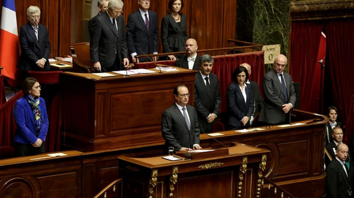 Ολάντ: Θα καταστρέψουμε το Ισλαμικό Κράτος 