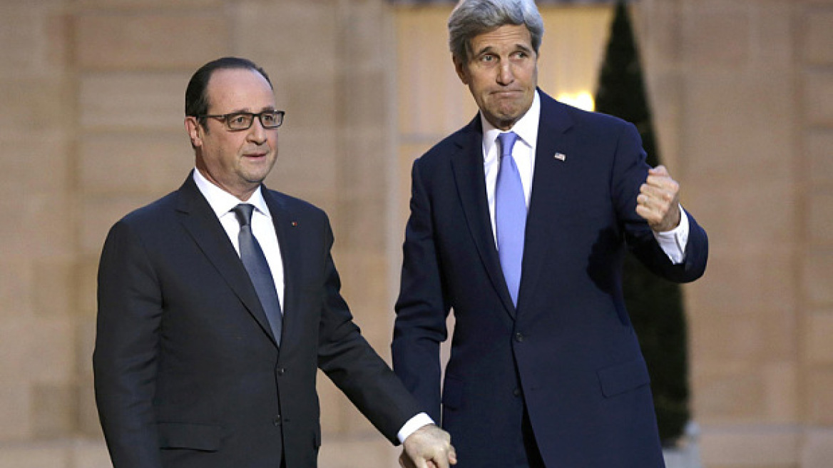 Στο Παρίσι ο Τζον Κέρι - Θα δει τον Ολάντ την Τρίτη