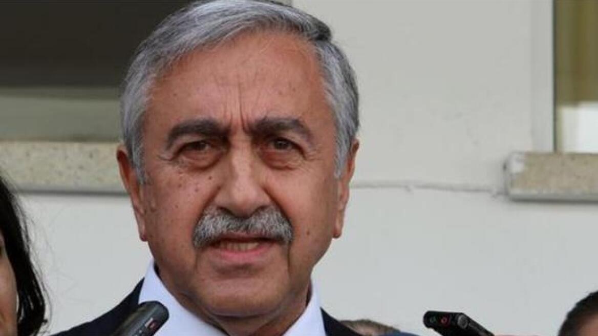 O Ακιντζί δεν πήγε στο δείπνο Στάινμάγερ 