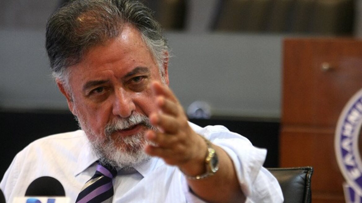 Πανούσης: Είναι η ώρα των θεσμών