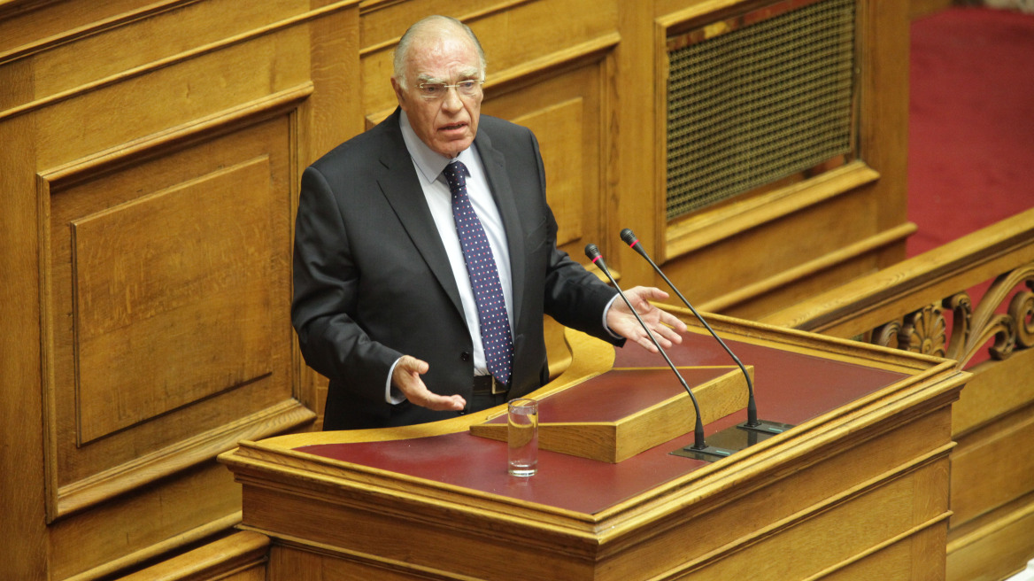 Οικουμενική κυβέρνηση ζητά ο Λεβέντης