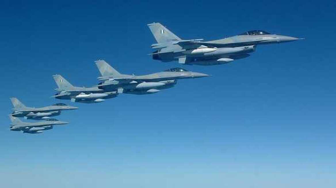 Συνεχίστηκαν και σήμερα οι παραβιάσεις τουρκικών αεροσκαφών στο Αιγαίο