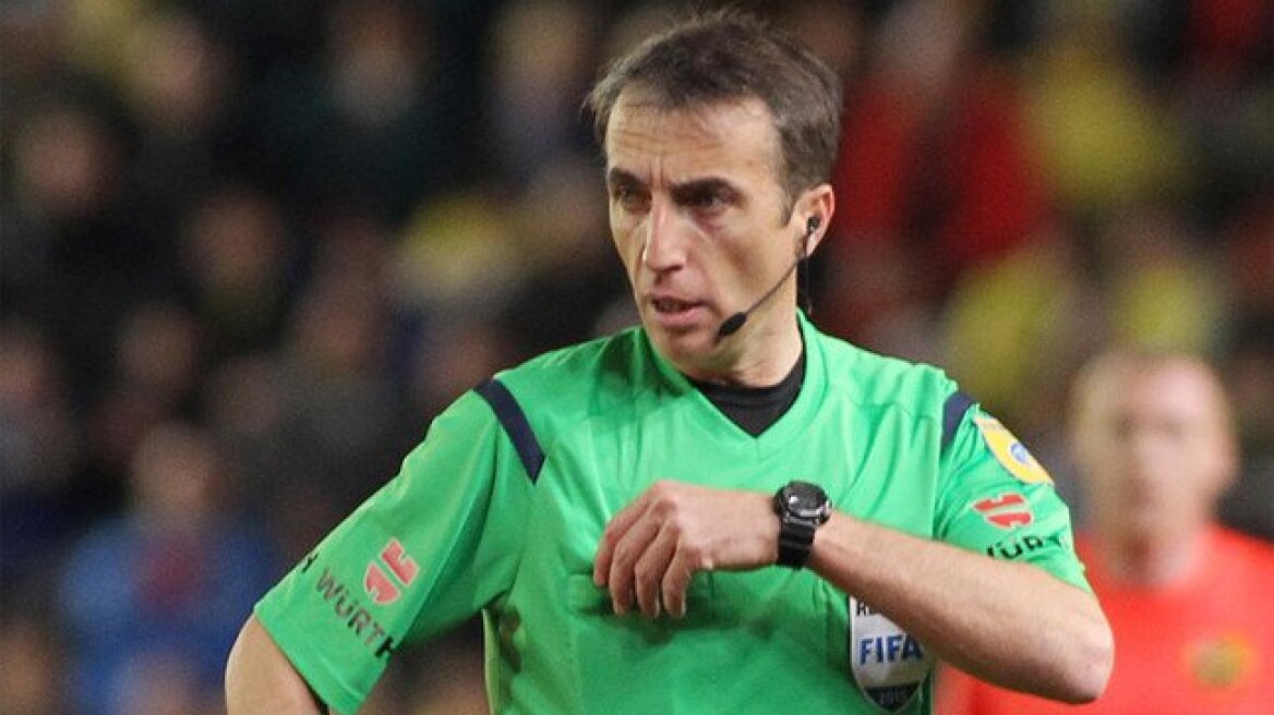 Περίεργη αλλαγή επόπτη στο Ρεάλ - Μπαρτσελόνα!