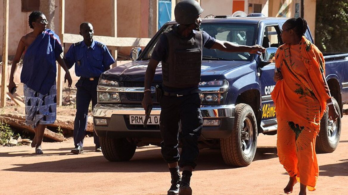 Mali hotel terrorist attack in progress – 170 hostages (pics+vid)