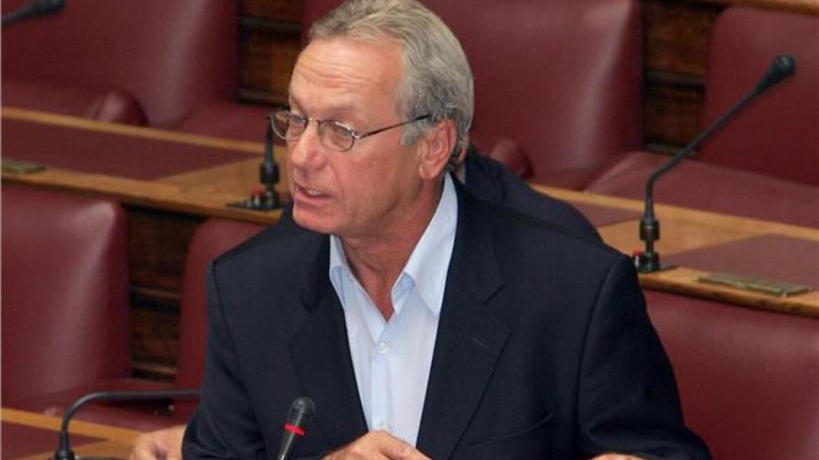 Απίστευτη δικαιολογία Σγουρίδη: Το εισιτήριο θα πάει 1,40 αντί για 1,30 επειδή δεν μας βόλευε η τιμή του μισού