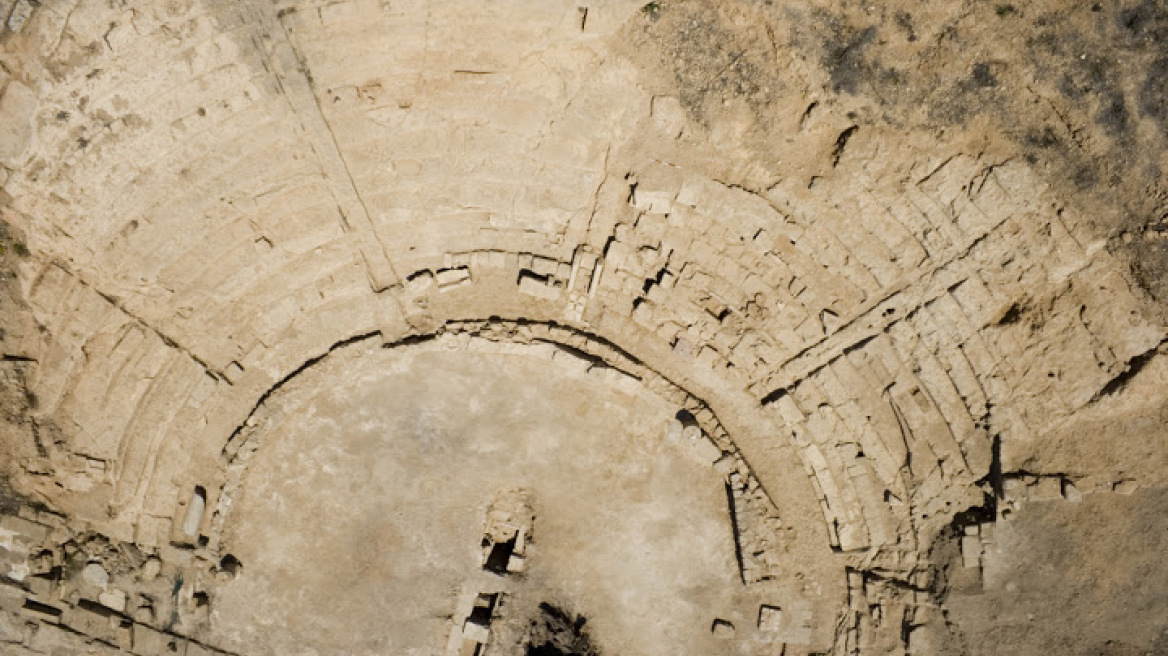 Aussie archeologists find 3rd century BC theater on Cyprus