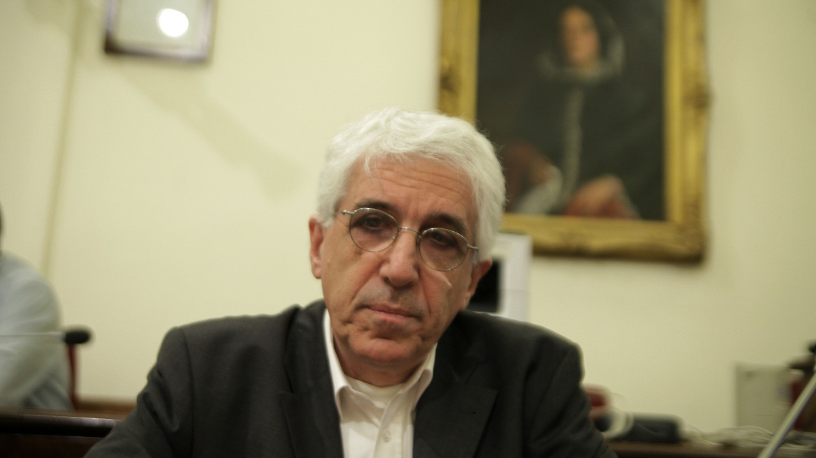 Παρασκευόπουλος: Στις φυλακές ο Λάμπρου προσπάθησε να μιλήσει στη γλώσσα τους...