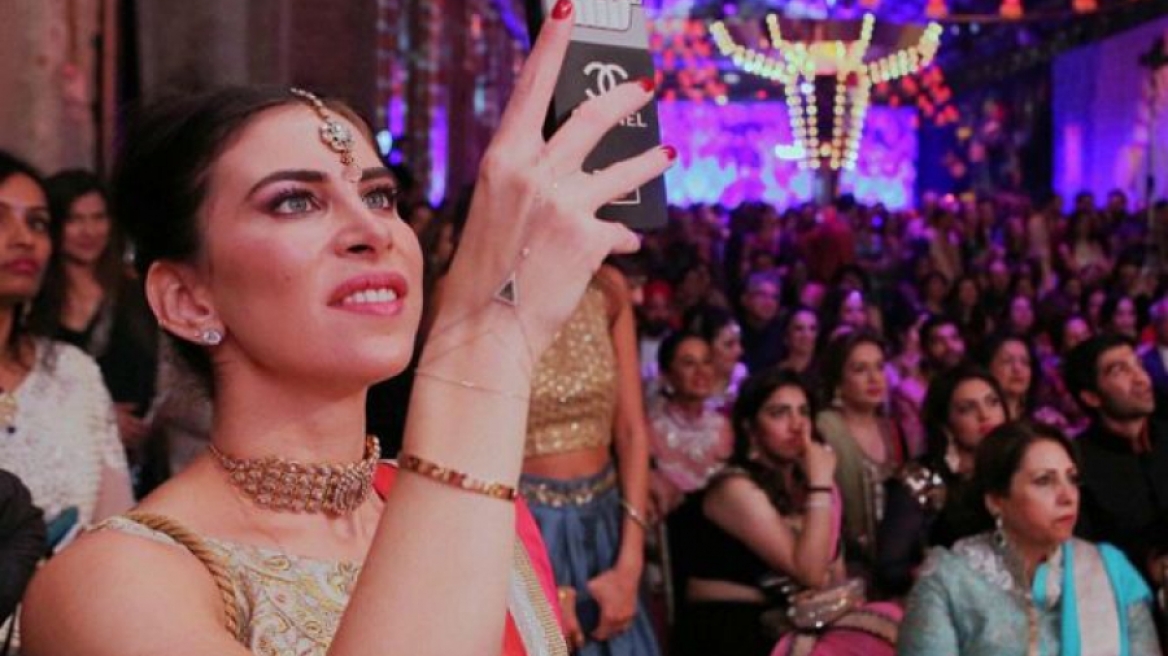 Δείτε τον απίστευτο γάμο Ινδού στην Φλωρεντία - Ήθελε να πάει με ελέφαντα