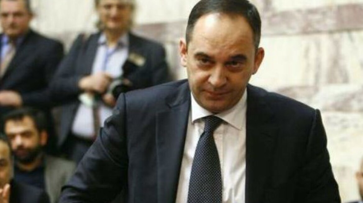 Νέο «αλαλούμ» στη ΝΔ για τον αναπληρωτή του Γιάννη Πλακιωτάκη