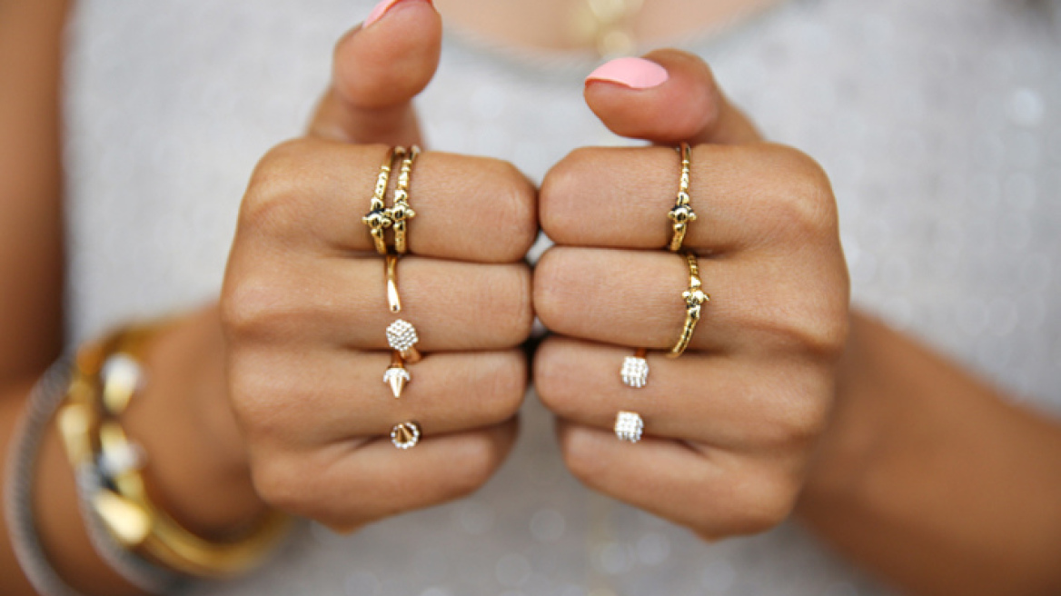 Ηράκλειο: Ρουμάνες πουλούσαν «μαϊμού» δαχτυλίδια