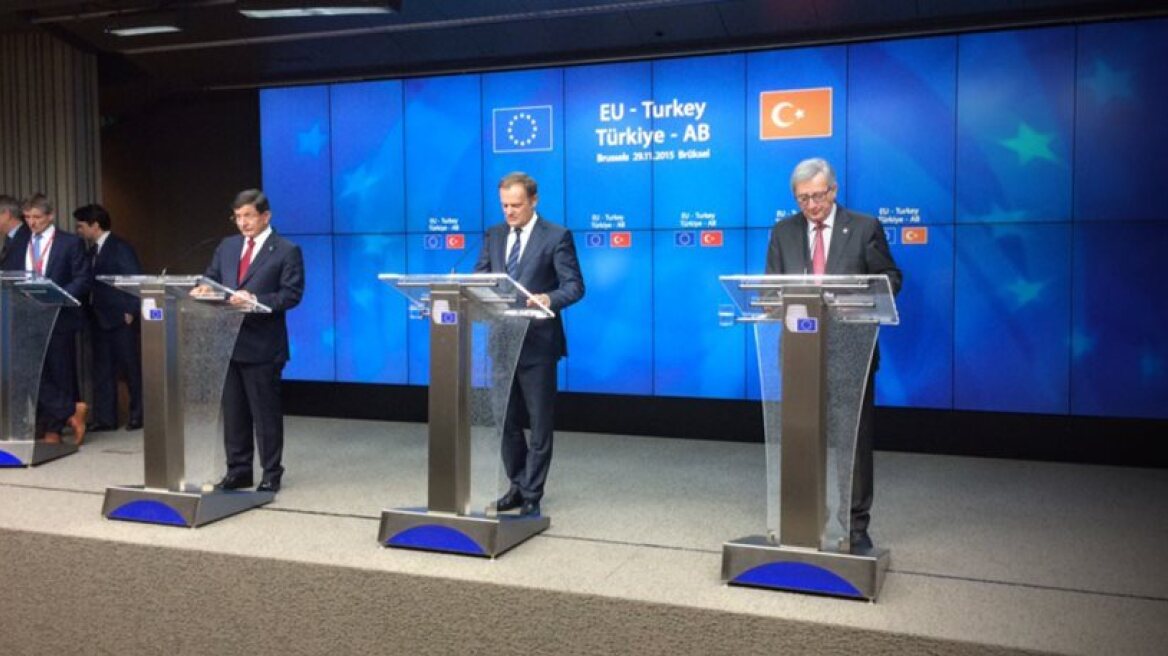 EU strikes deal with Turkey to stem migration flow - read statement
