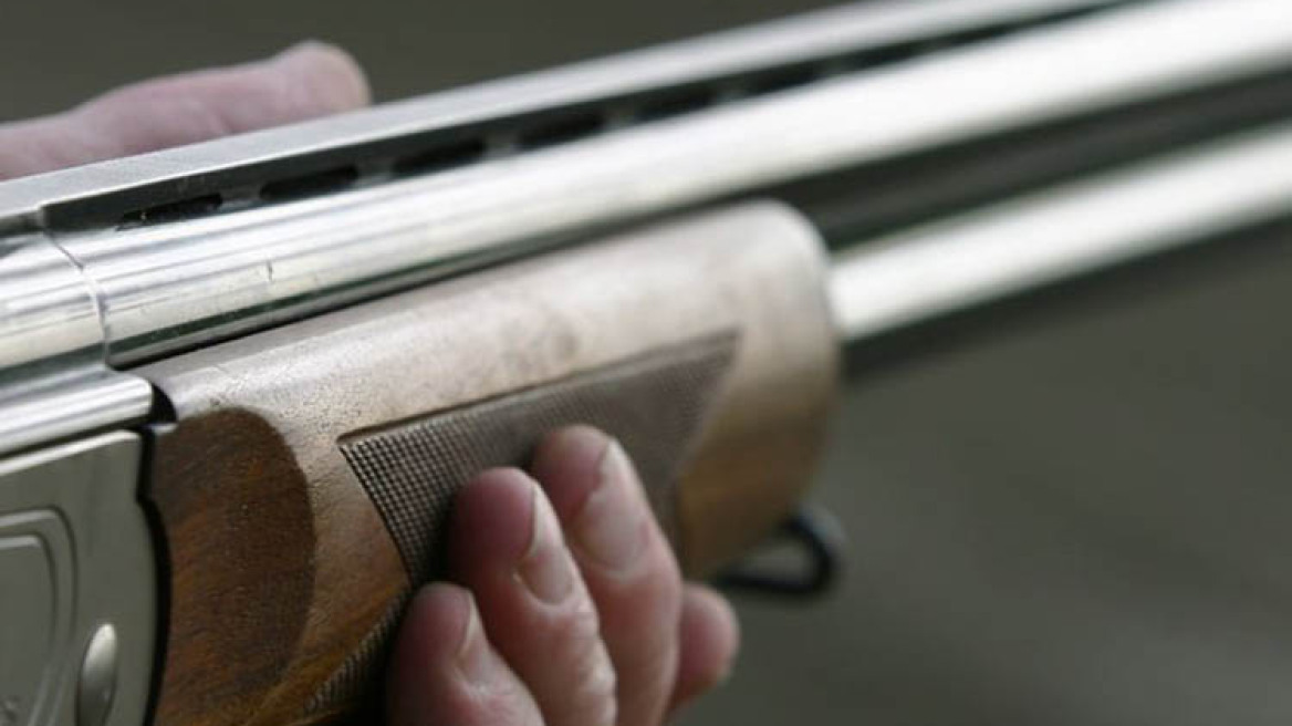 Παρά λίγο τραγωδία μεταξύ φίλων στο κυνήγι