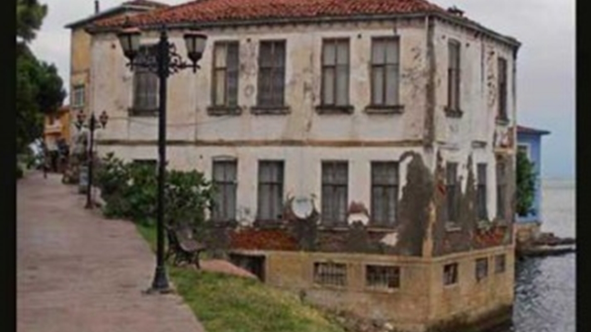 «Σπίτια της καρδιάς…»: Το βιβλίο λεύκωμα της Αγγελικής Κίτσου-Μαγαράκη στον Ελληνικό Κόσμο