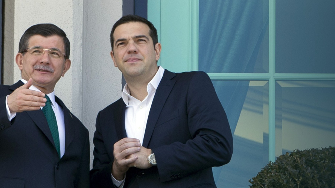International media express their surprise on Tsipras’s tweets