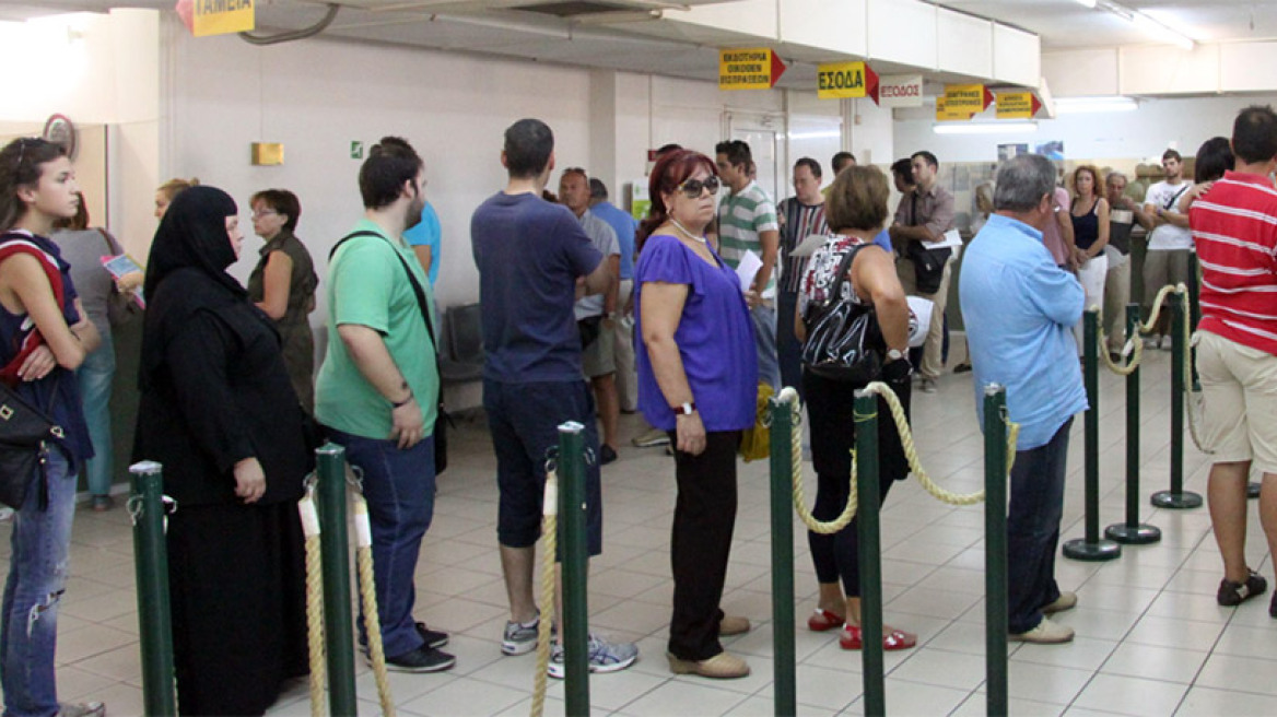 Ξαναρχίζουν οι κατασχέσεις για χρέη προς το Δημόσιο - Από 1ης Φεβρουαρίου για φοροδιαφυγή