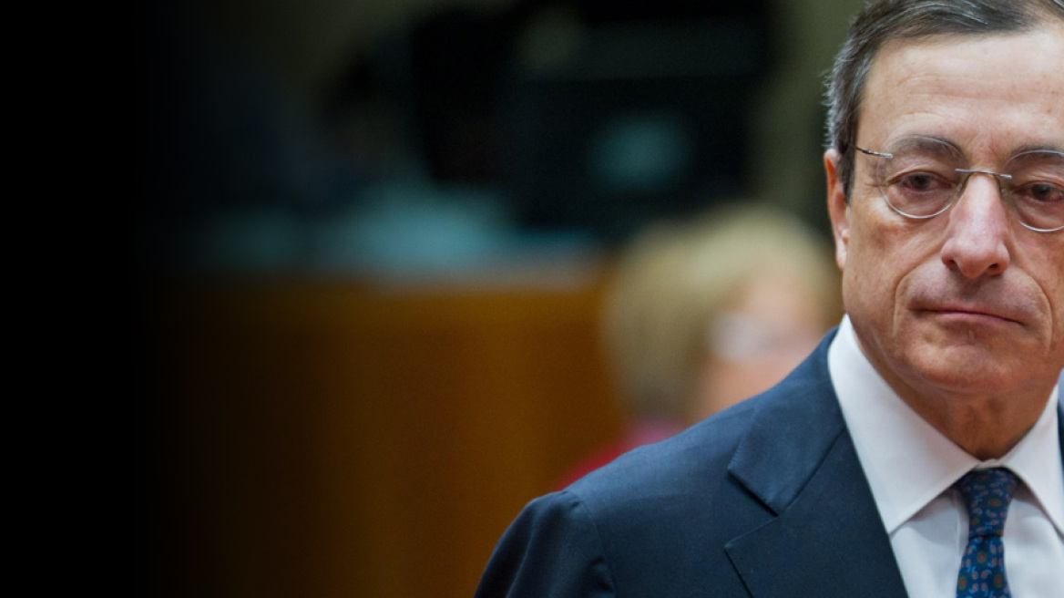 «Υψηλές πτήσεις» για το ευρώ μετά τις ανακοινώσεις Ντράγκι