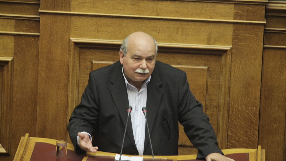 Βούτσης: το πολιτικό σύστημα να συναινέσει για χρέος, συντάξεις, εργασιακά και προσφυγικό