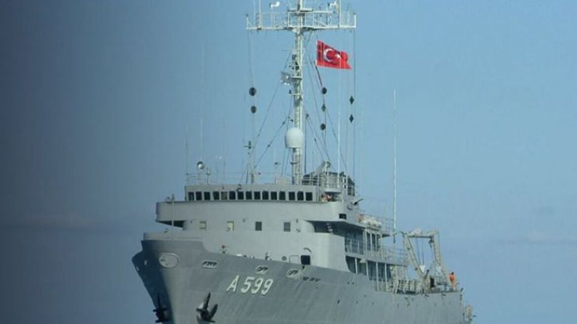 Turkish Provocation! Two Turkish vessels between Lesbos and Chios