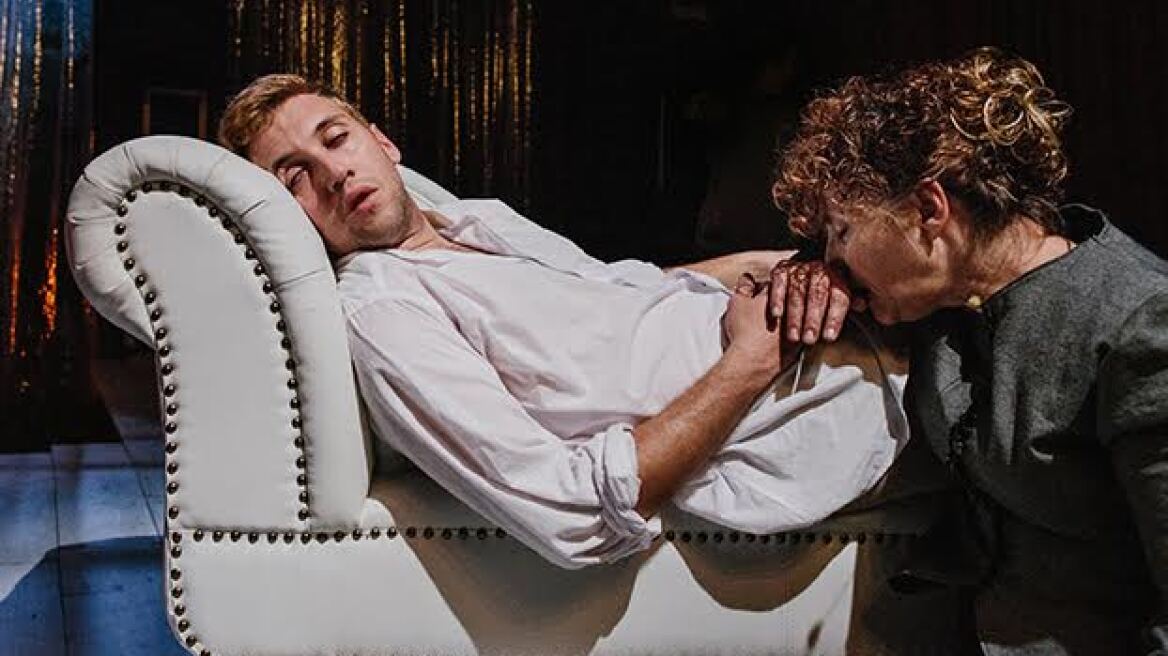 Οι «Βρικόλακες» του Ίψεν είναι εδώ