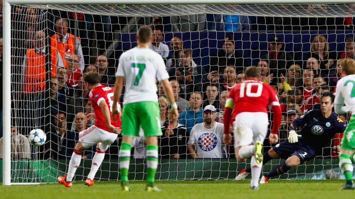 Βίντεο: Εκτός Champions League η Μάντσεστερ Γιουνάιτεντ, πέρασε η Αϊντχόβεν