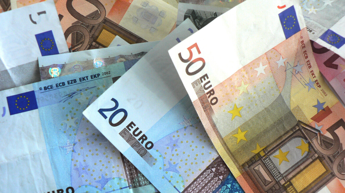 Greece drains 2.925bln euros from Treasury bill issues