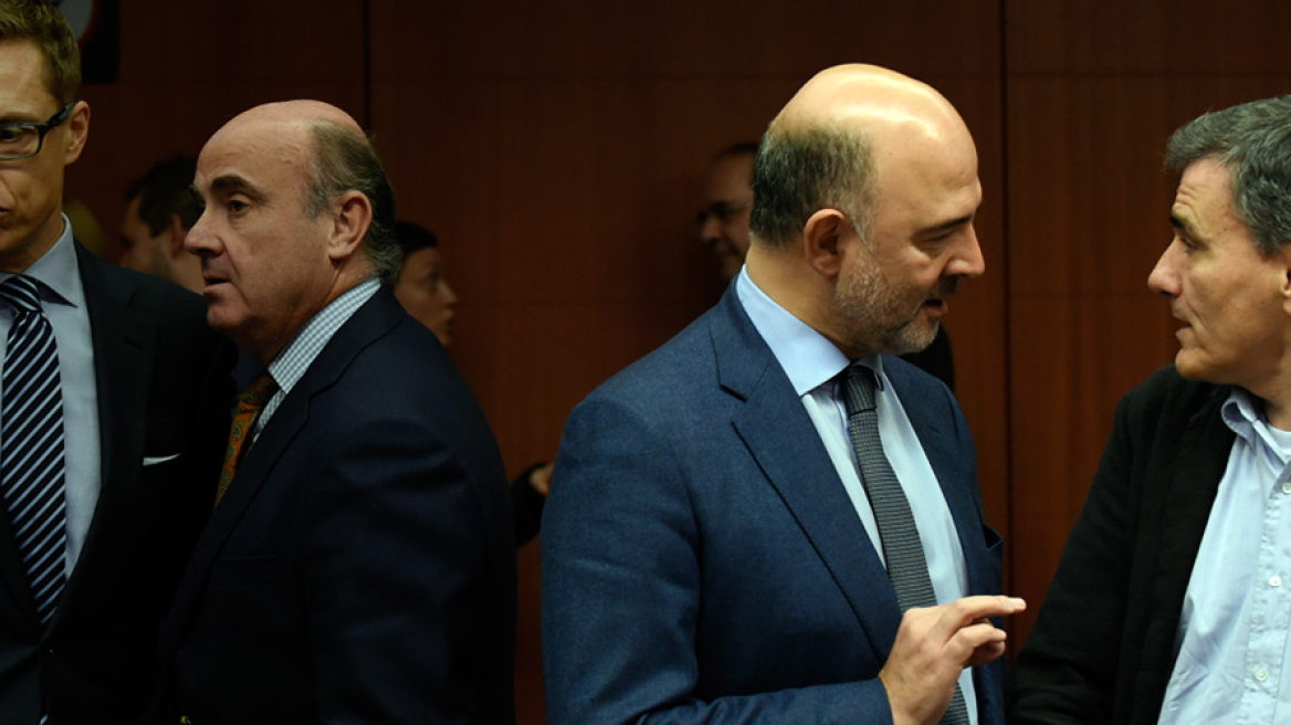 Moscovici: Stop talking about the debt – You are behind the schedule