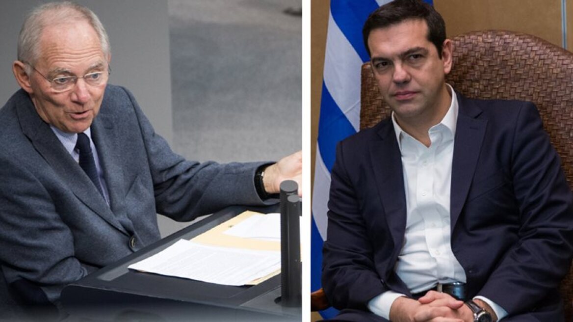 Govt backs down on doubts concerning IMF's participation in Greek finances